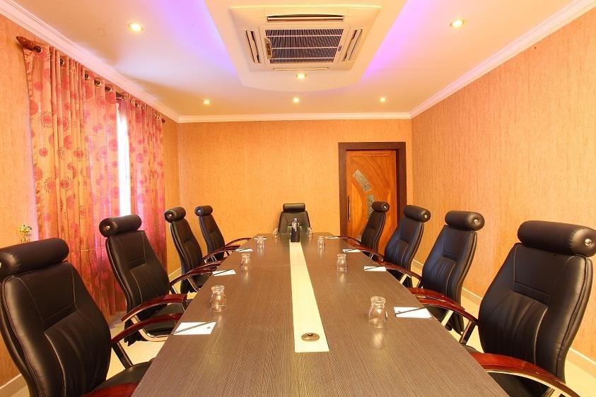 Hotel Sea Palace Kollam Εξωτερικό φωτογραφία