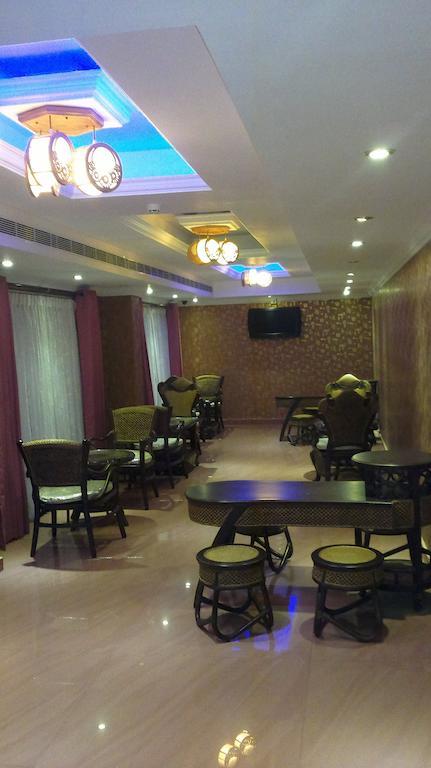 Hotel Sea Palace Kollam Εξωτερικό φωτογραφία